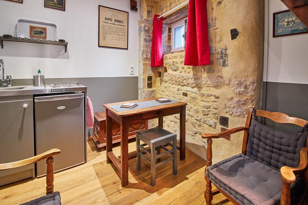 La Plus Petite Maison De France บาเยอ ห้อง รูปภาพ